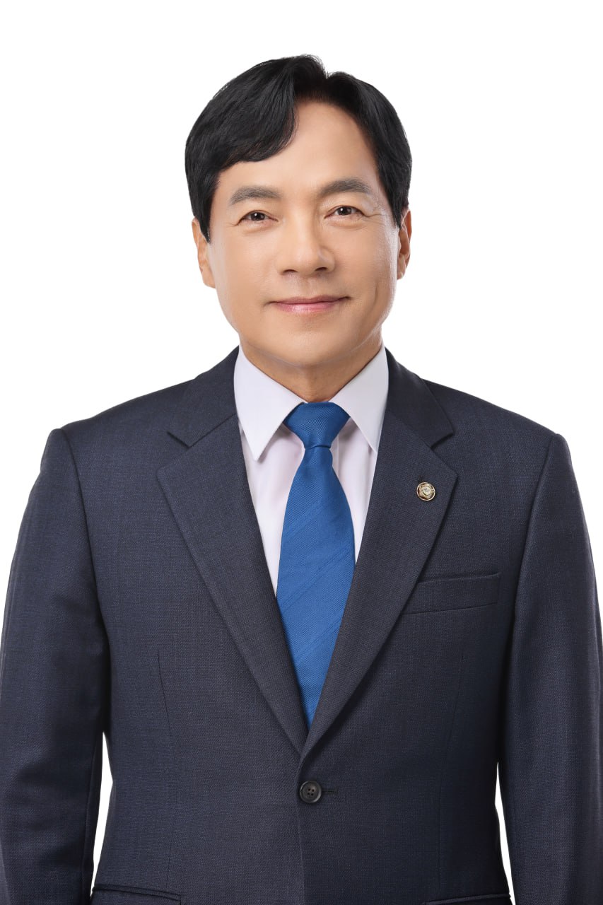 이성윤